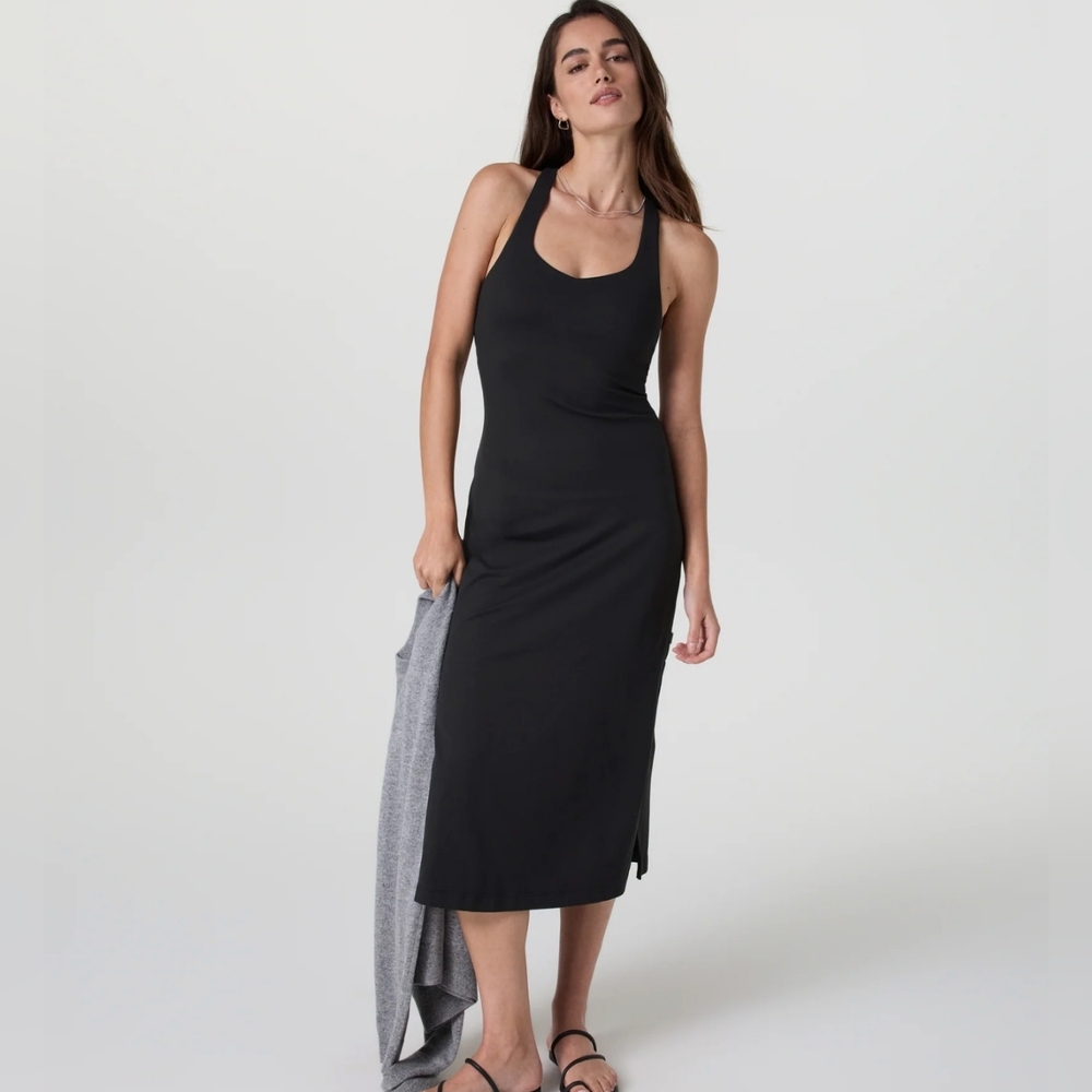 NWT Women's Vuori Halo Racerback Dress. In Solid Black. Last One!!!!! Size is XS